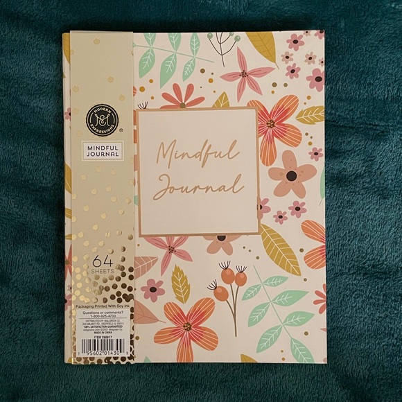Modern Expressions Other - BRAND NEW Modern Expressions Mindful Journal